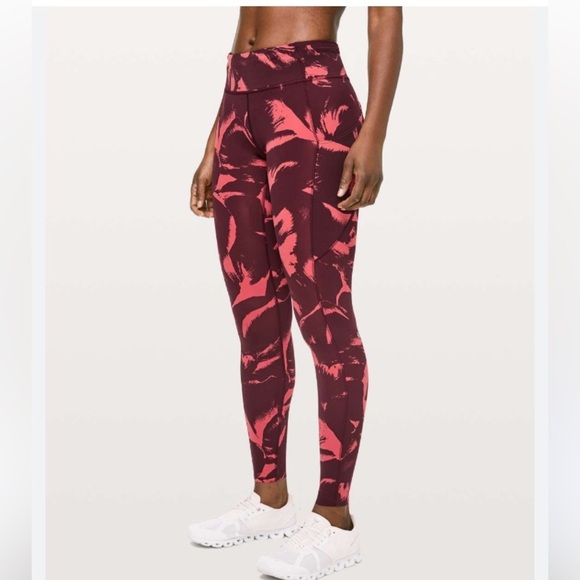 Lululemon Fast & Free Full Length Tight 28"
Flower Pop Poppy Coral Deep Ruby - Picture 3 of 13